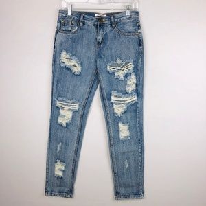 One Teaspoon Destroyed Awesome Baggies Roll Jeans 24
